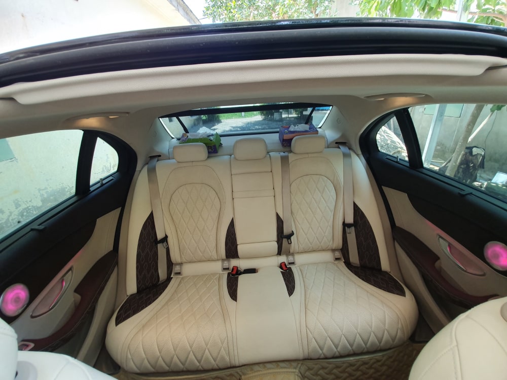 Bọc ghế da ô tô